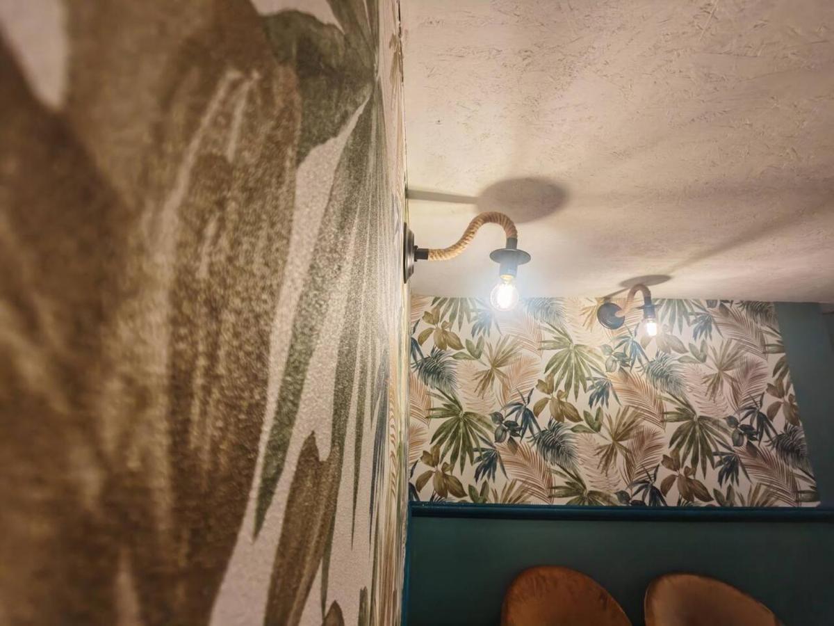 Appartement Lux Loft In Centro à Bari Extérieur photo